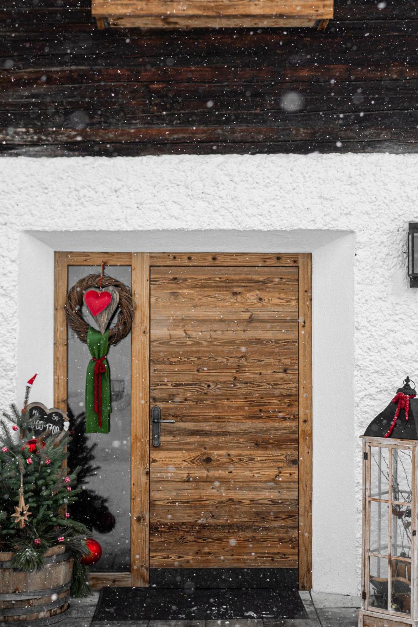 Peer Alm Navis Exterior foto