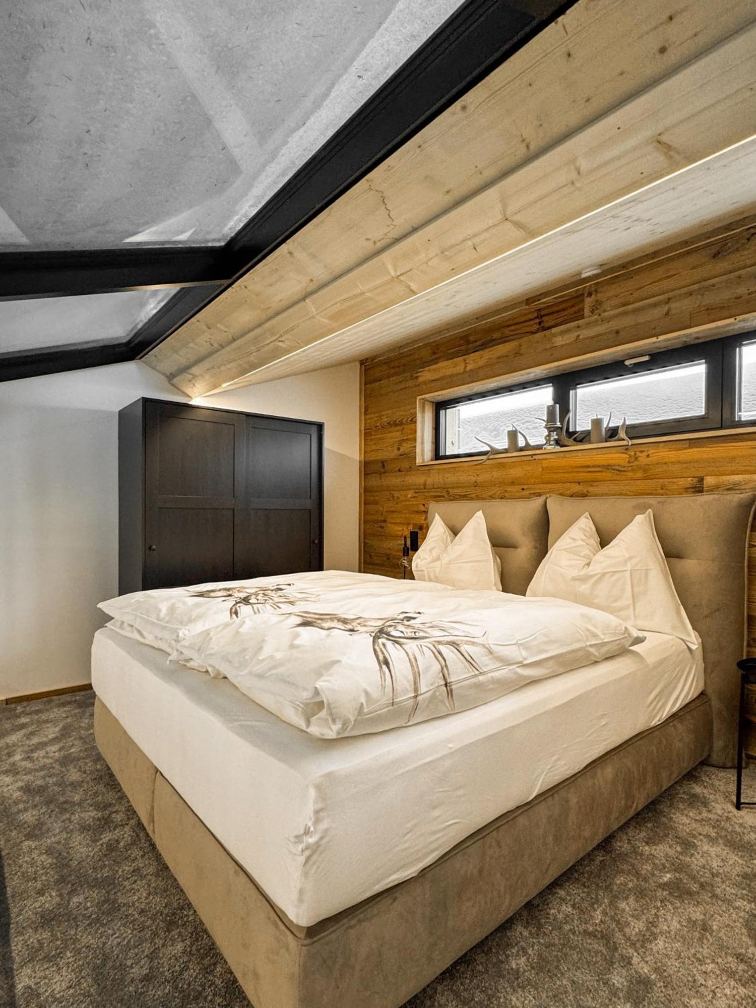 Peer Alm Navis Exterior foto